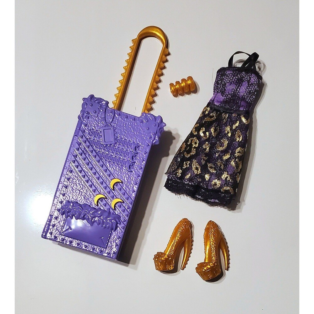 MONSTER HIGH Clawdeen Scaris: City of Frights Outfit